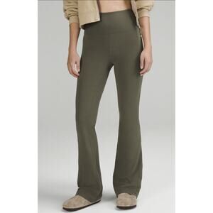 $118 LULUEMON Groove Pant SHR Flare Pant *Nulu NEW Army Green Super High Rise 6